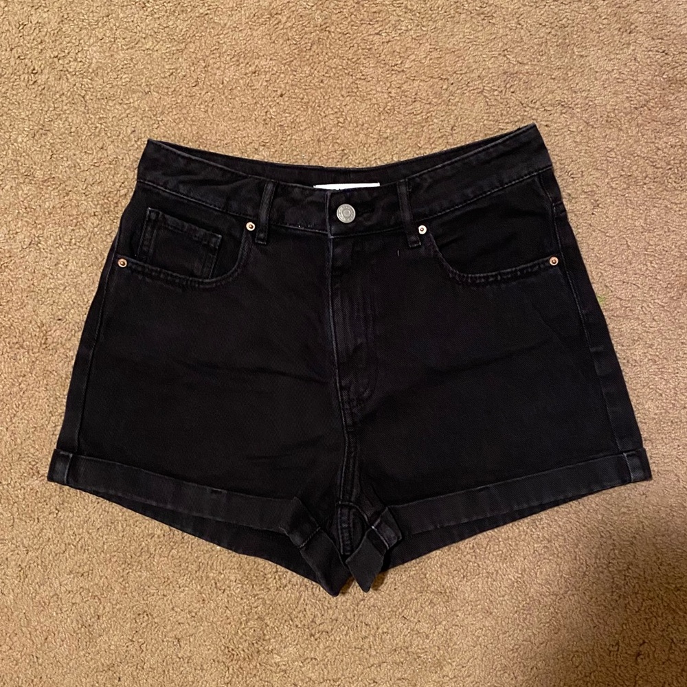 Black Mom Shorts